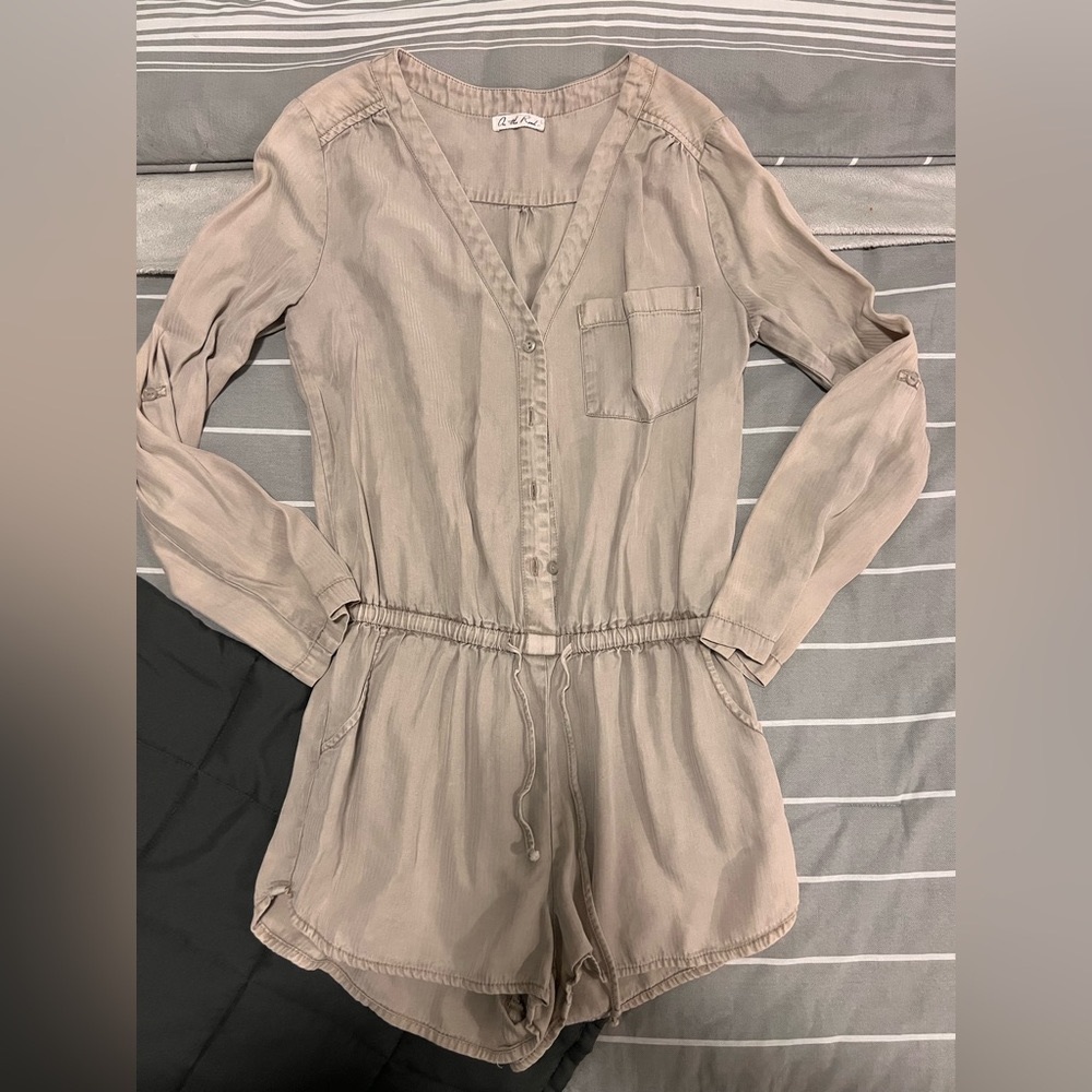 Short suit- Size SMALL